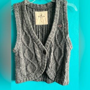 Hollister Gray Knit Vest Size Medium